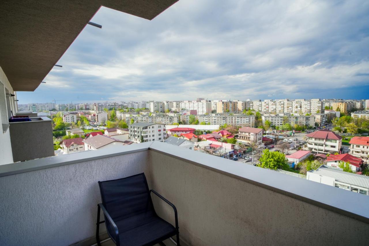 Contemporary With Balcony - New Building * 布加勒斯特